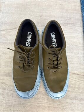 Camper Olive Green Leather Lace-Up Derbys